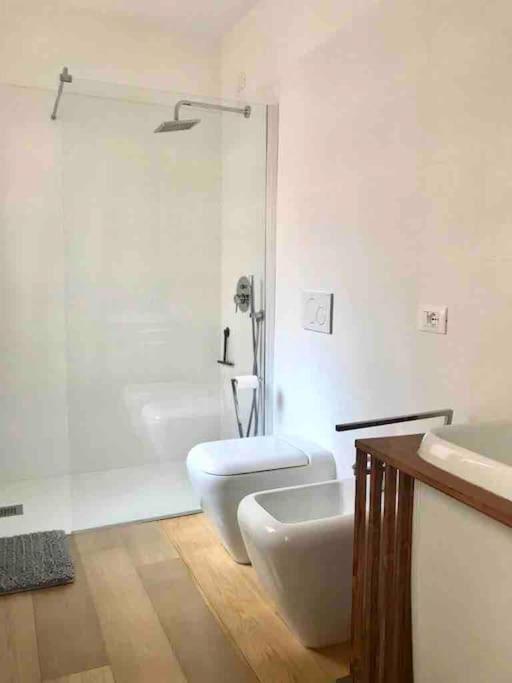 Interno4Home: In Centro Storico Con Posto Auto Ferrara Exteriér fotografie