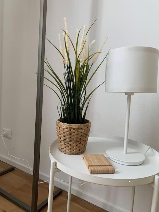 Interno4Home: In Centro Storico Con Posto Auto Ferrara Exteriér fotografie