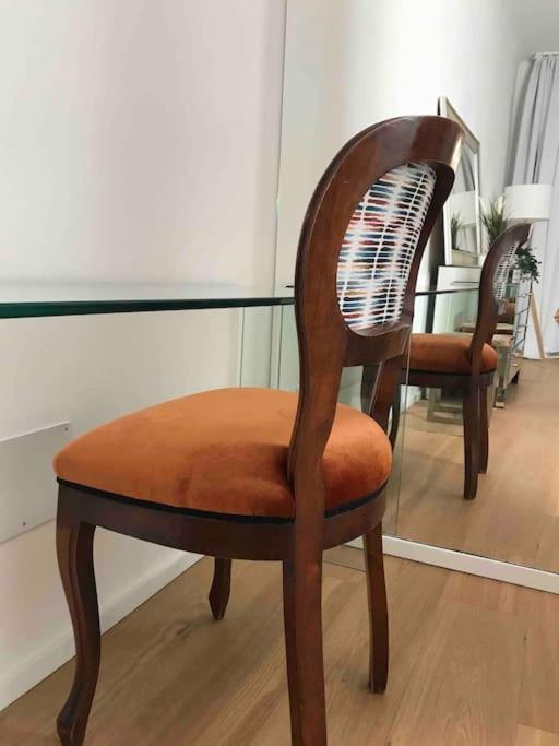 Interno4Home: In Centro Storico Con Posto Auto Ferrara Exteriér fotografie
